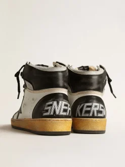 Shop Golden Goose Sky-Star de napa branca com estrela de couro preto Cabedal de napa branca