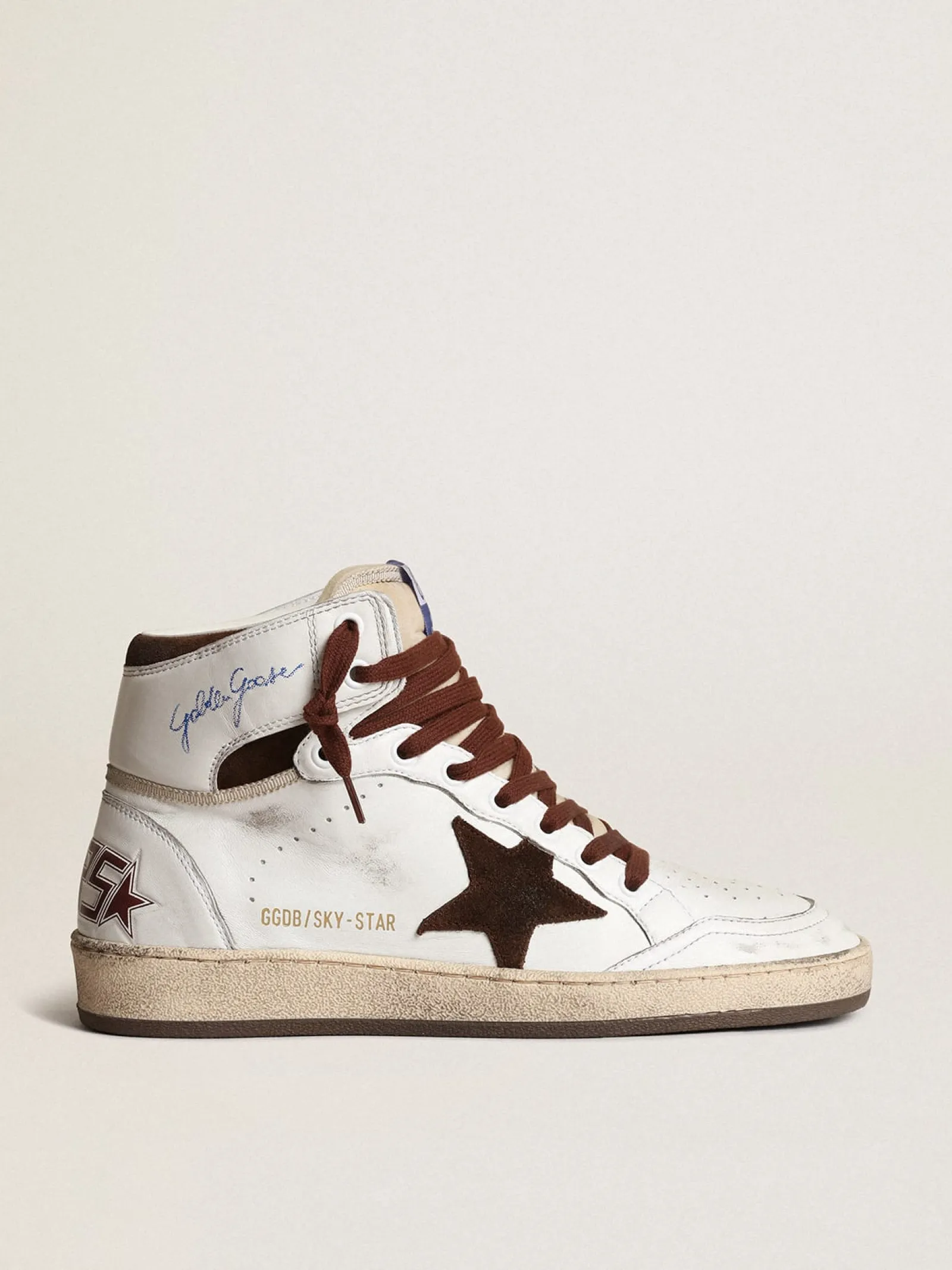 Store Golden Goose Sky-Star Feminino de napa branca com estrela de suede chocolate Cabedal de napa branca