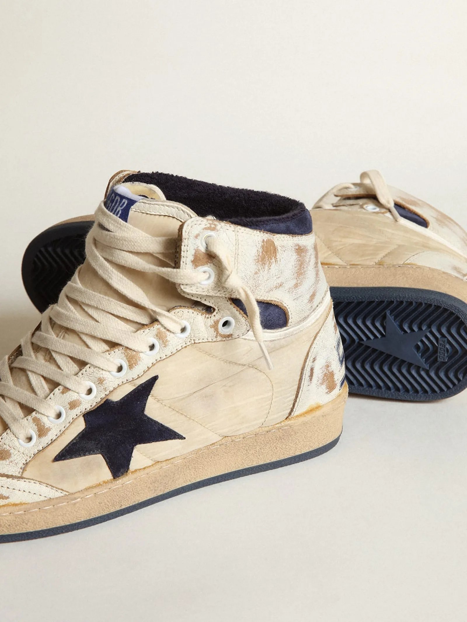 Cheap Golden Goose Sky-Star masculino de nylon e couro cor creme e estrela de suede azul Cabedal de náilon cor creme com inserções de couro branco