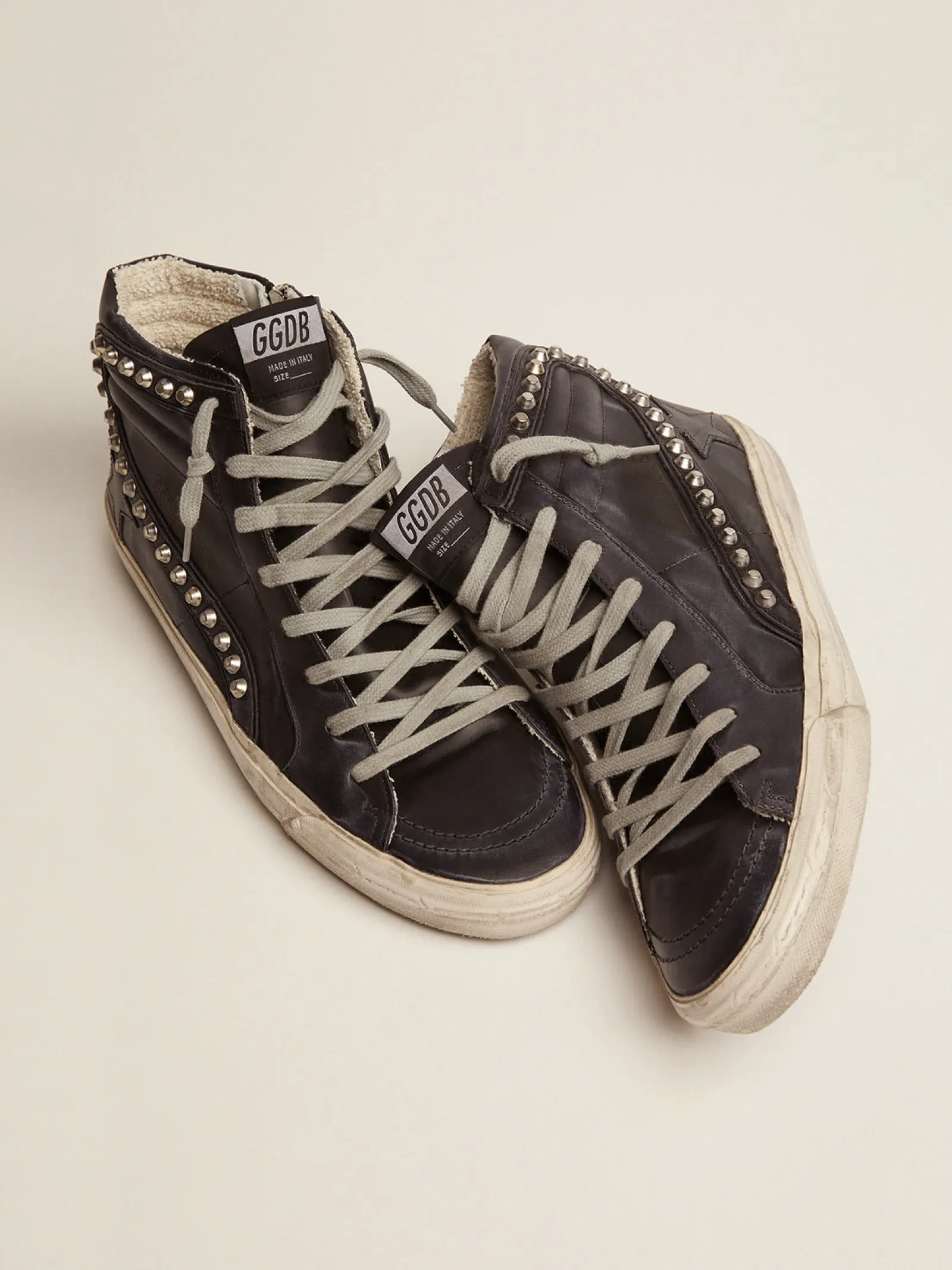 Store Golden Goose Slide masculino preto com tachas aplicadas Cabedal de couro de bezerro