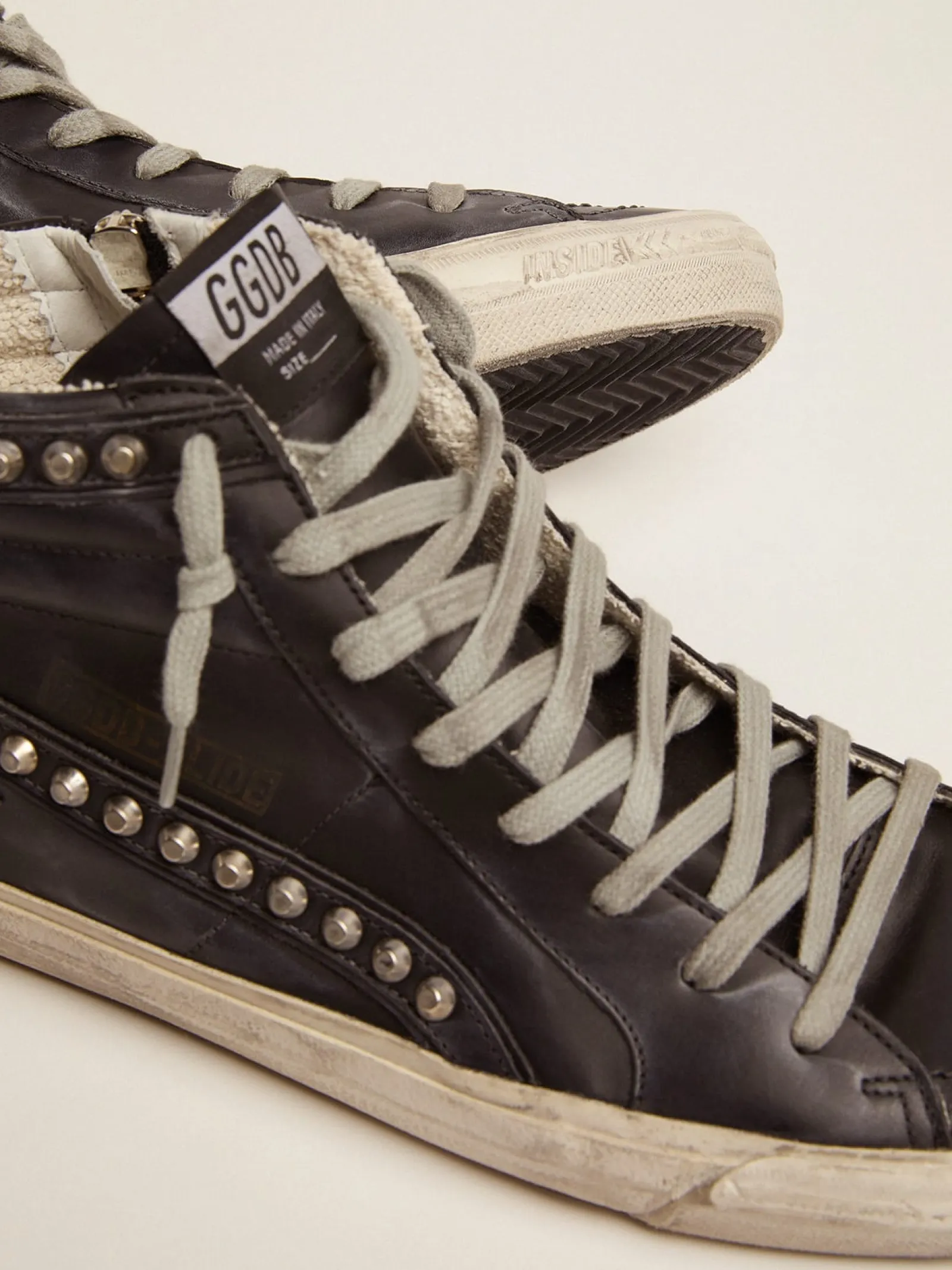 Store Golden Goose Slide masculino preto com tachas aplicadas Cabedal de couro de bezerro