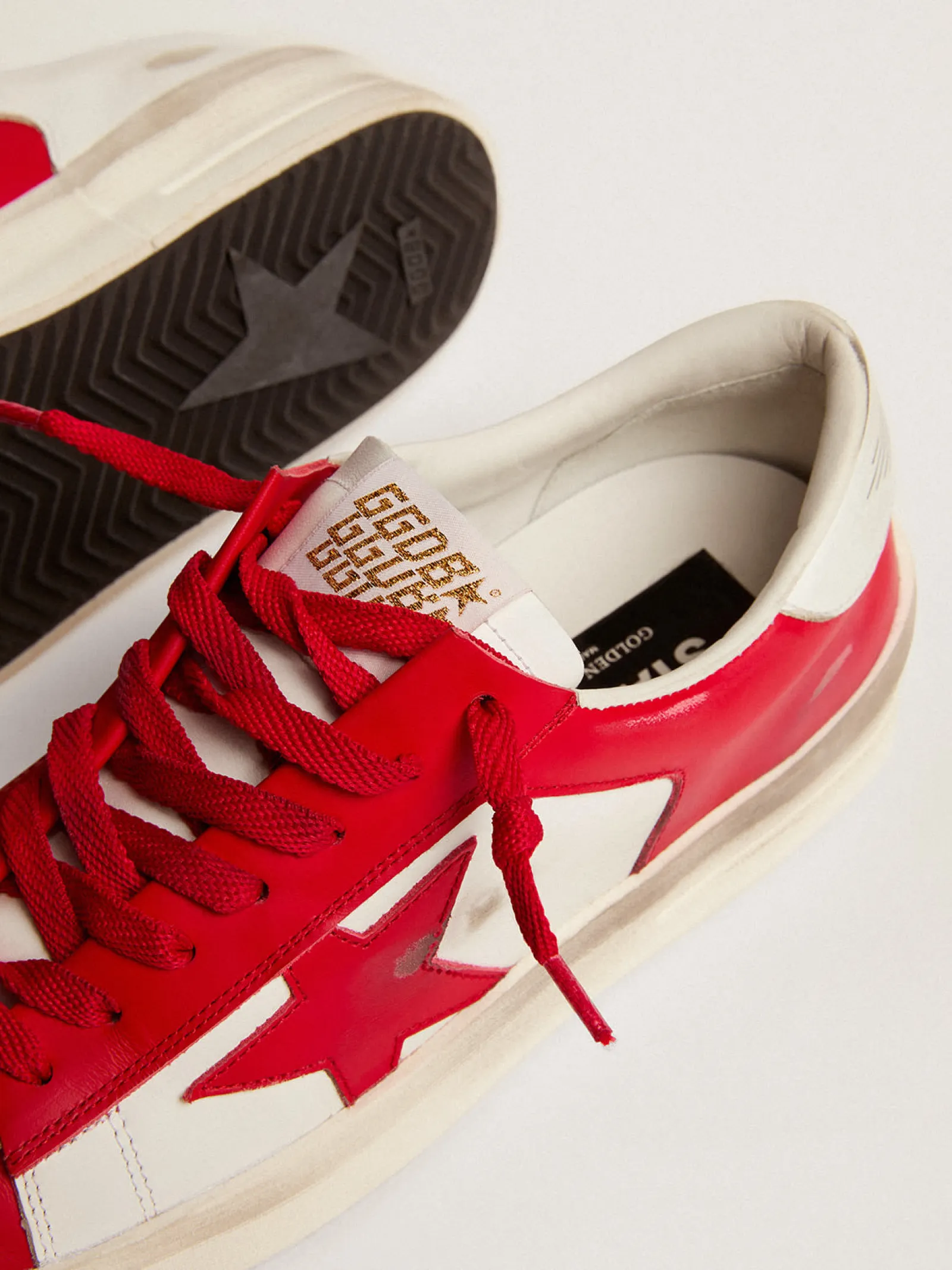Best Golden Goose Stardan feminino de couro branco e vermelho Cabedal de couro branco e vermelho