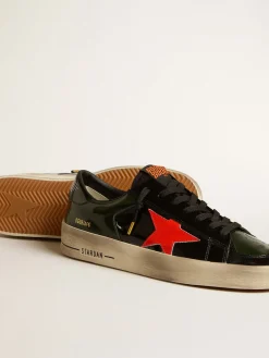 Hot Golden Goose Stardan Masculino de couro envernizado preto e verde com estrela laranja Cabedal de couro envernizado preto com inserções de couro envernizado verde-escuro