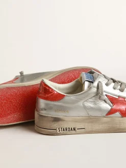 Hot Golden Goose Stardan Masculino de couro metálico, inserções de glitter vermelho Cabedal de couro metálico prateado