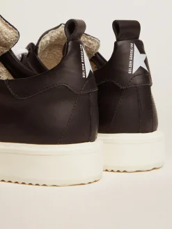 Shop Golden Goose Starter sneakers in total black leather Main material: 100% cowhide leather