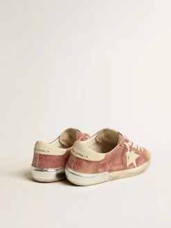 Clearance Golden Goose Super-Star de couro vermelho com estrela e talão de nubuk na cor creme Cor: vermelho romã