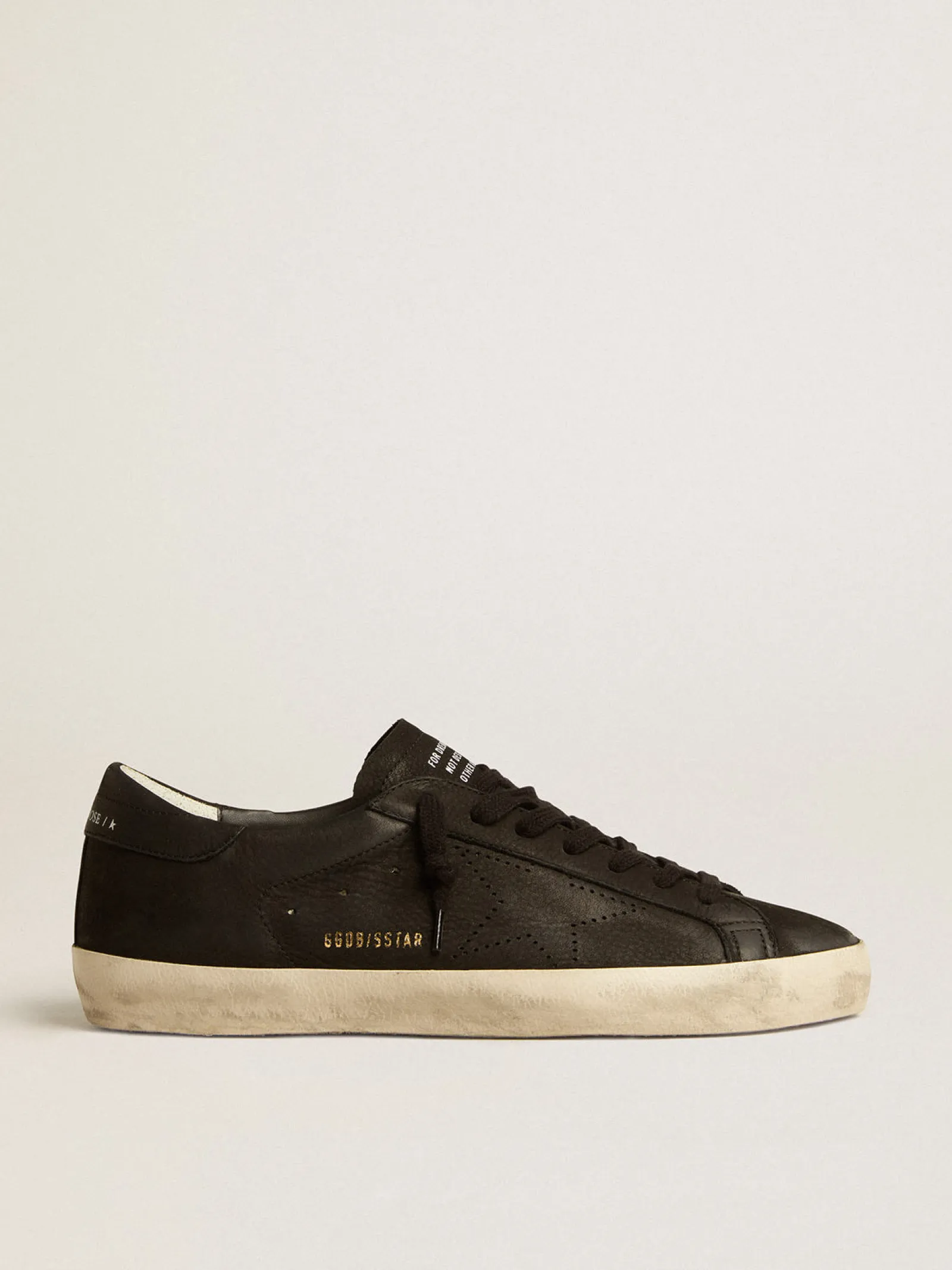 Cheap Golden Goose Super-Star de nubuk preto com estrela perfurada e talão de nubuk preto Cabedal de nubuk preto