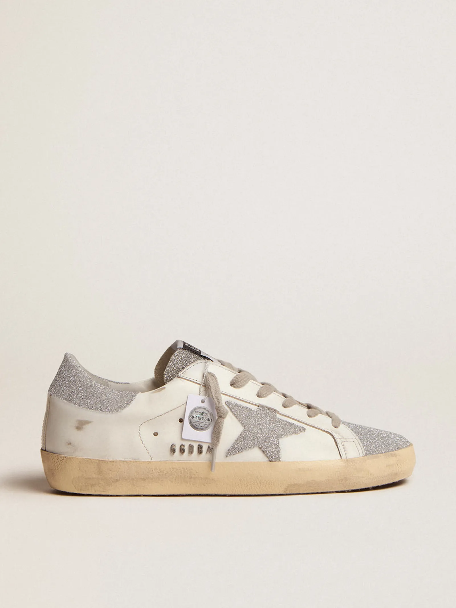 Cheap Golden Goose Super-Star feminino com cabedal de couro branco e inserções Swarovski Cor: branco e prata