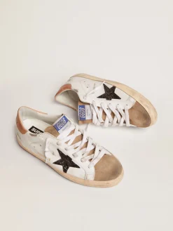 Discount Golden Goose Super-Star feminino com estrela de glitter preto e talão rosa Cor: branco