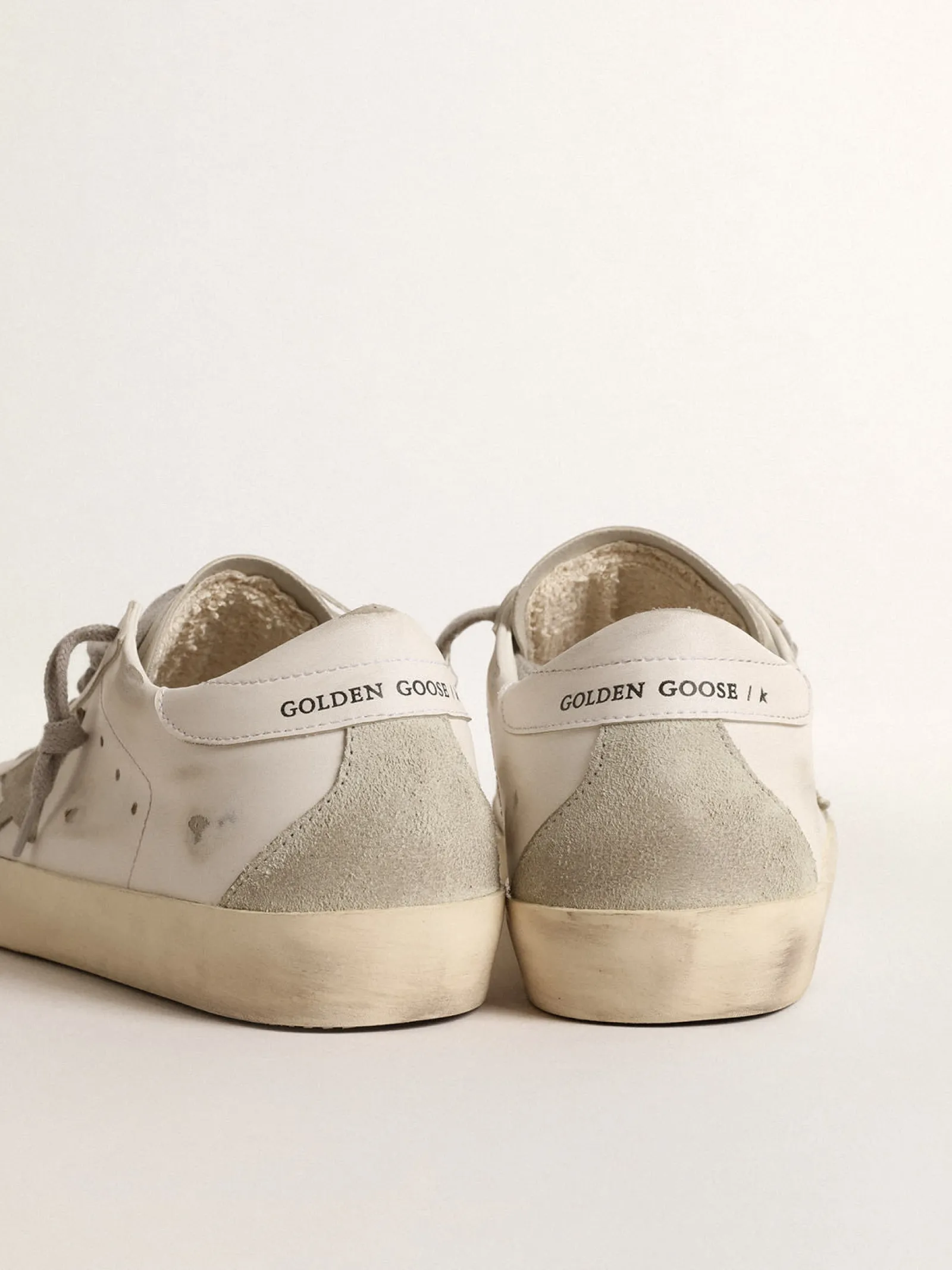 Store Golden Goose Super-Star Feminino de base vegetal com estrela de suede gelo Cabedal de base vegetal branco