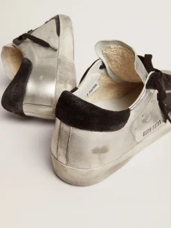 Cheap Golden Goose Super-Star feminino e couro prateado com inserções em contraste Material principal: 80% couro caprino, 20% couro bovino