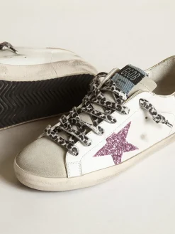 Shop Golden Goose Super-Star feminino glitter e talão dourado Cabedal: 97% couro bovino, 2% polietileno tereftalato, 1% algodão