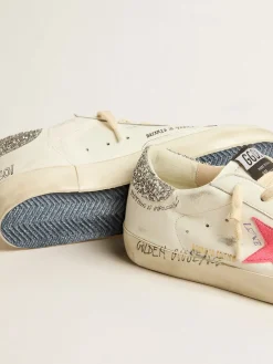 Flash Sale Golden Goose Super-Star LTD com estrela de suede cor lagosta fluorescente e talão de glitter Cabedal de napa branca