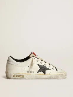 New Golden Goose Super-Star LTD feminino de lona bege com estrela preta Cabedal de lona bege