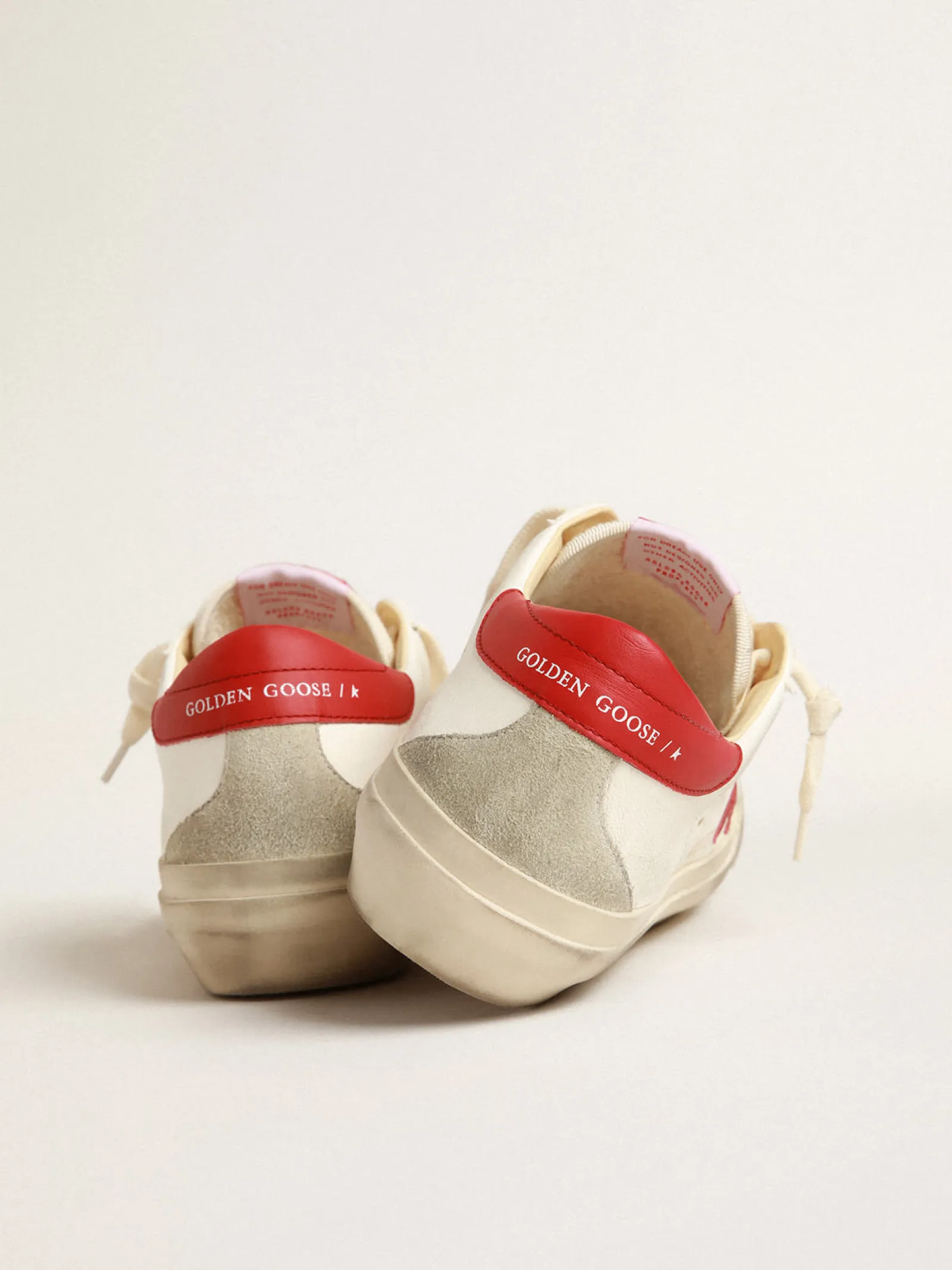 Hot Golden Goose Super-Star Masculino LTD de napa com estrela e talão vermelhos Cabedal de napa branca