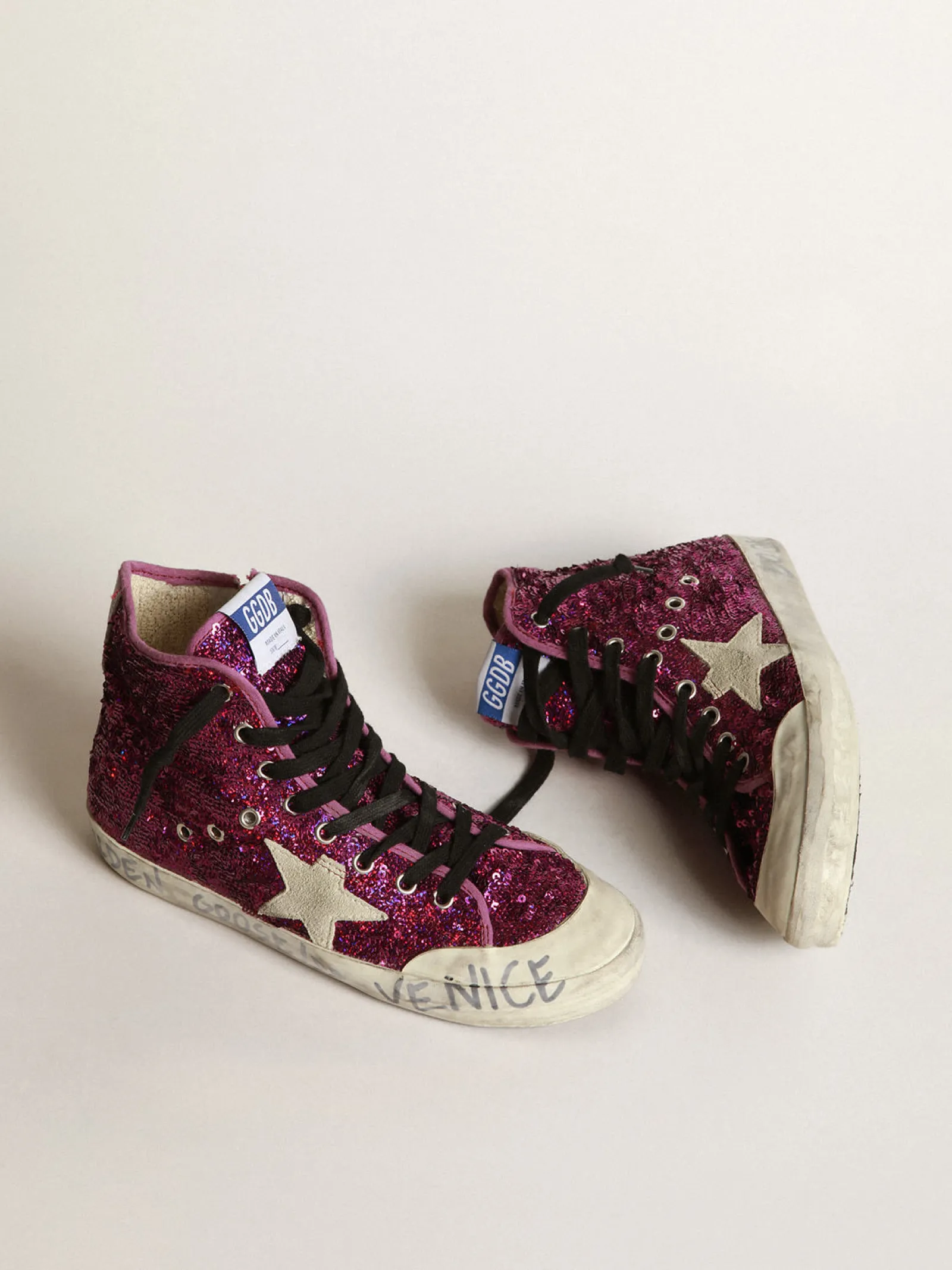 Shop Golden Goose Tênis Francy com lantejoulas e escritas à mão no solado Cabedal em tecido com lantejoulas difusas