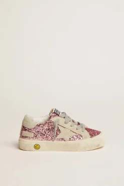 Shop Golden Goose Tênis May de glitter rosa com estrela e talão de suede cinza gelo Cabedal de glitter rosa