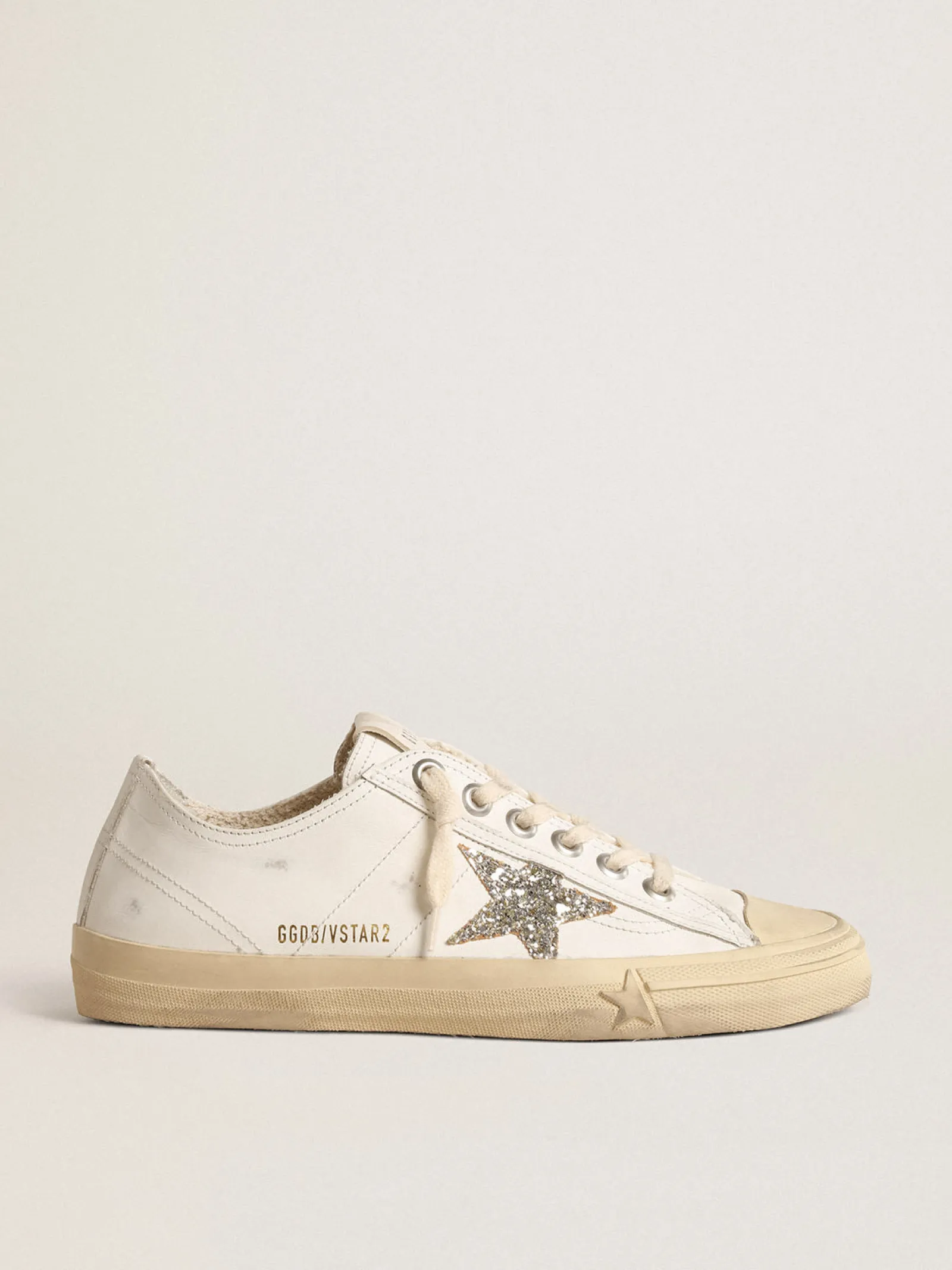 New Golden Goose V-Star de couro branco com estrela de glitter platinado Cor: branco