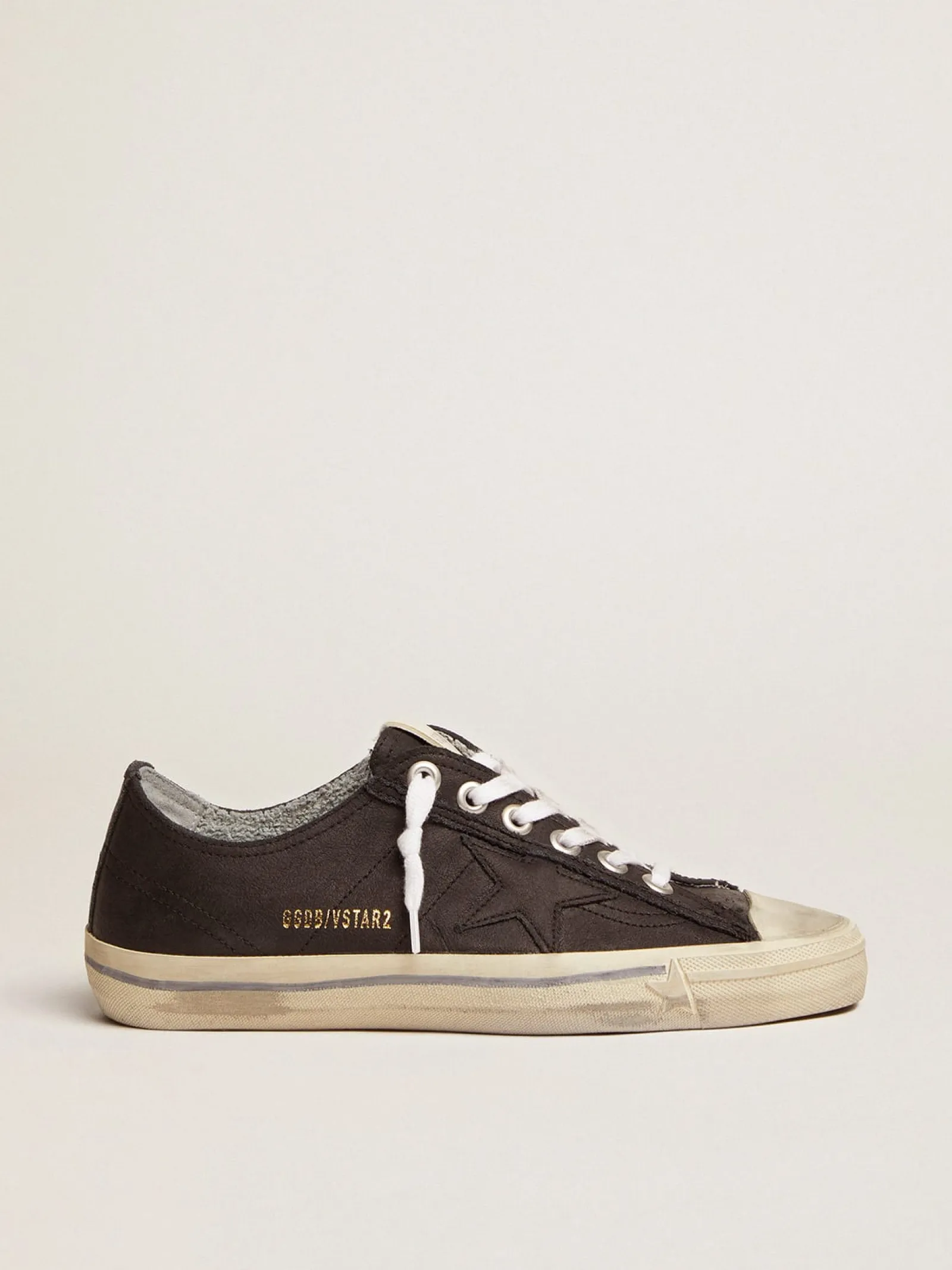 Online Golden Goose V-Star feminino com efeito vintage Material principal: 100% couro bovino