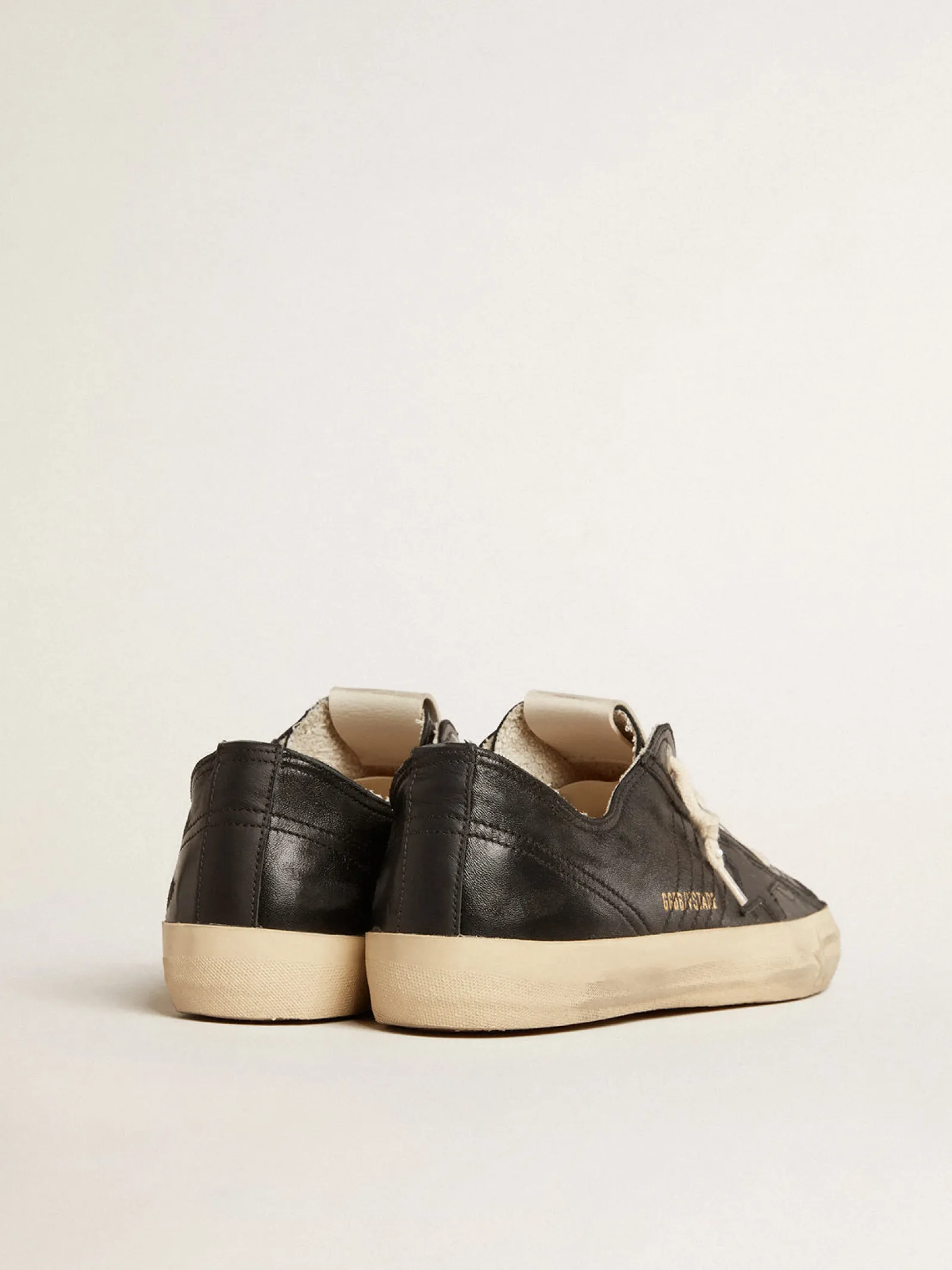 Cheap Golden Goose V-Star Masculino de napa preta com estrela de couro preto Cabedal de napa preta