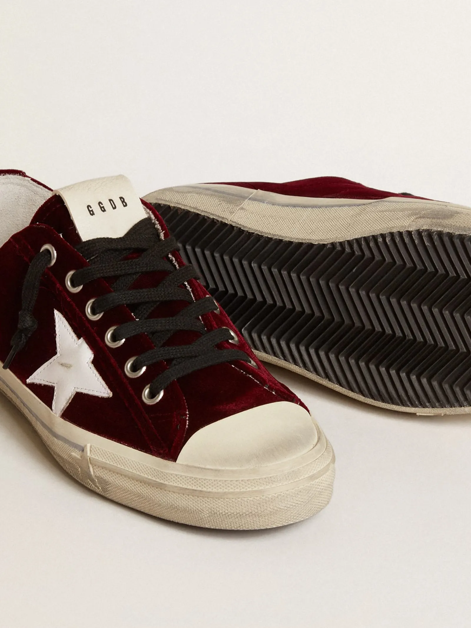 Best Sale Golden Goose V-Star Masculino LTD de veludo bordô com estrela de couro branco Cabedal de veludo bordô