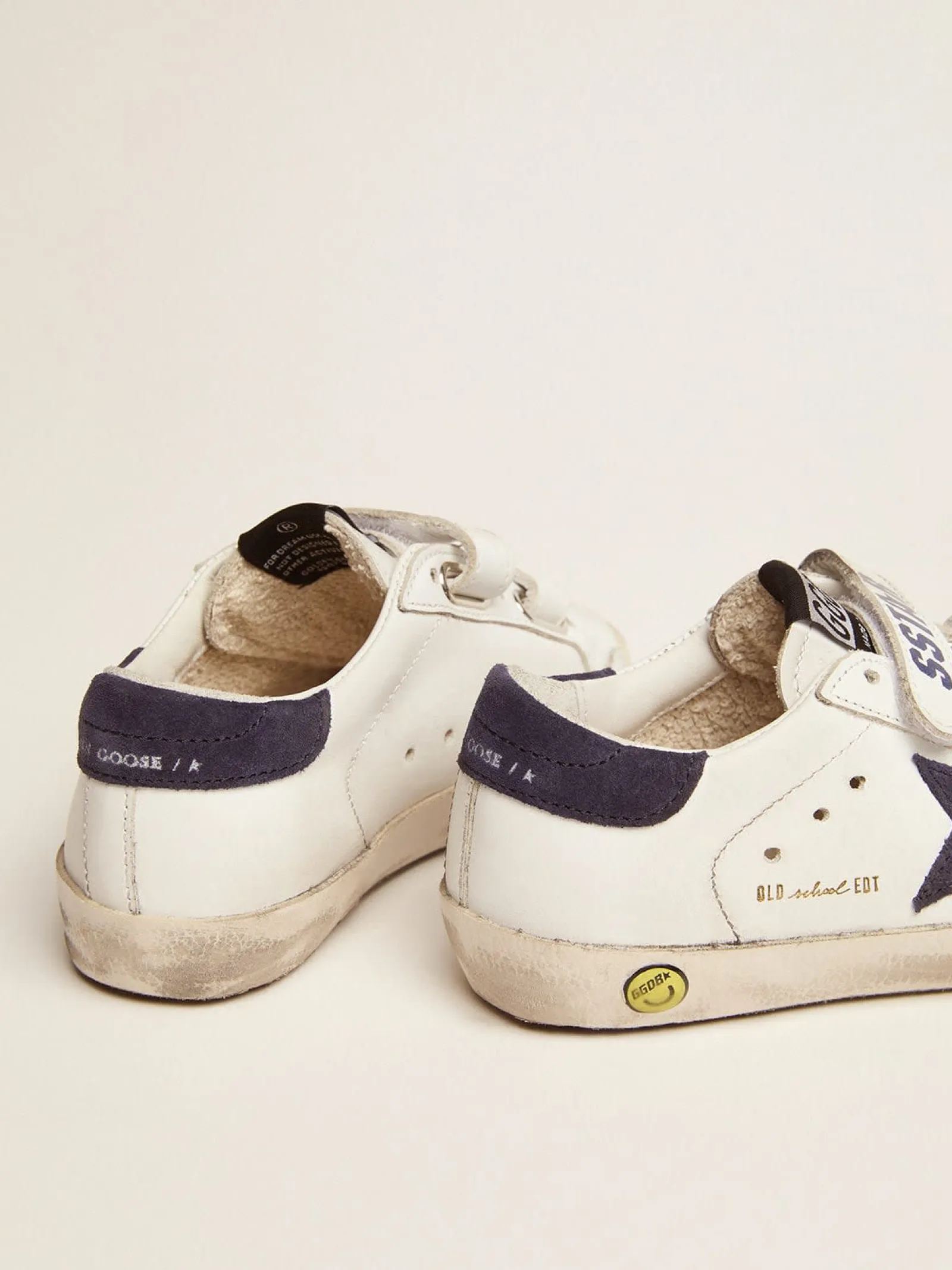 Discount Golden Goose Young Old School com inserções azul-escuro Cabedal: 100% couro bovino