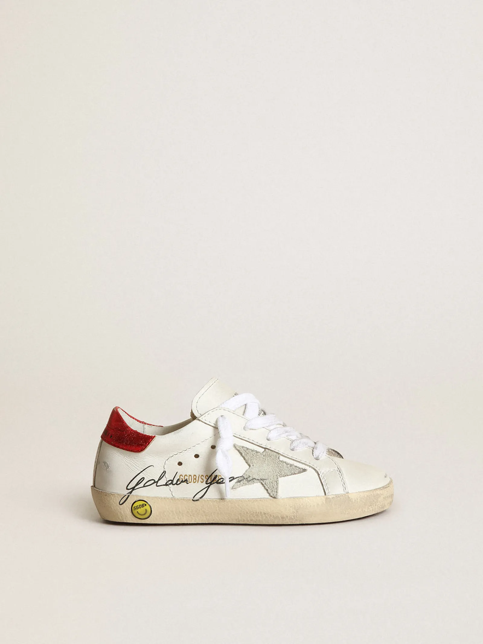 Cheap Golden Goose Young Super-Star com estrela de suede cinza Cor: branco